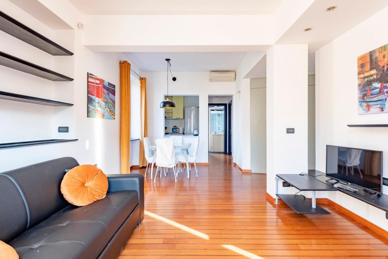 Apartamento Joivy Modern Flat Next To The Sea Génova Exterior foto