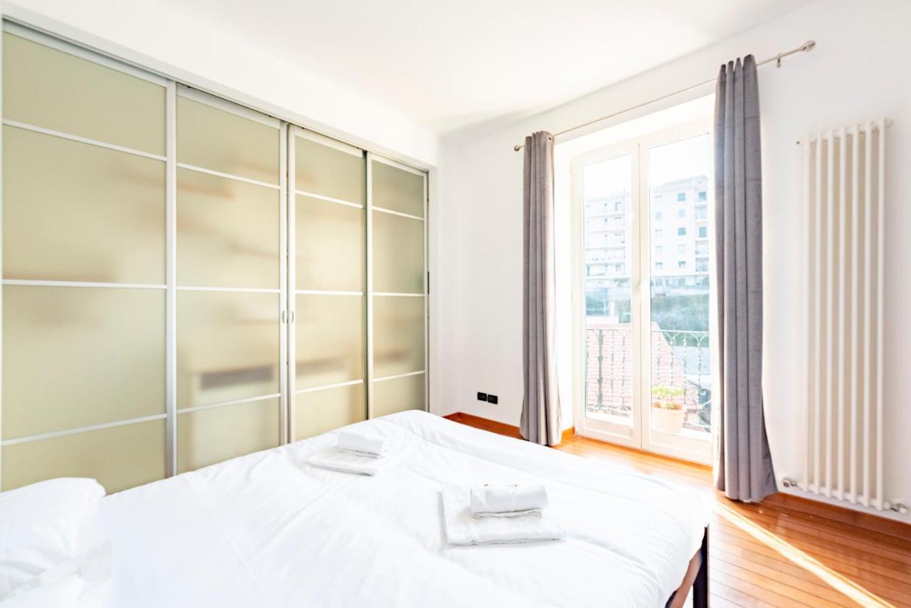 Apartamento Joivy Modern Flat Next To The Sea Génova Exterior foto